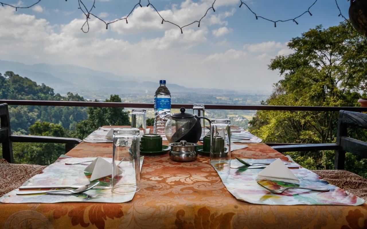 Jungle Crown Organic Homestay Нагаркот Екстериор снимка